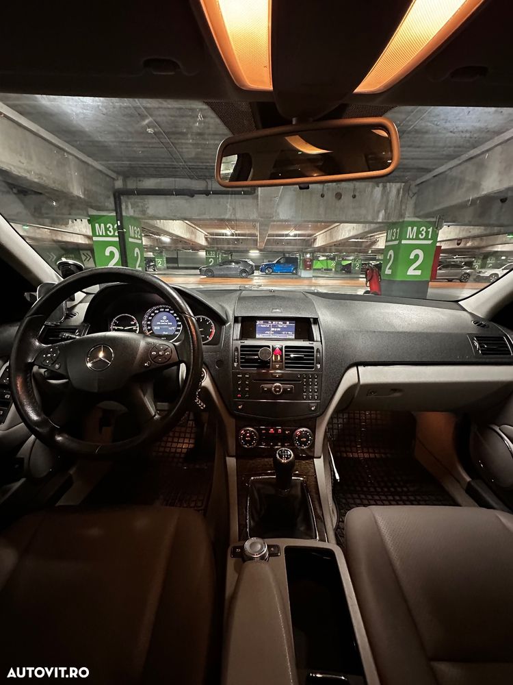 Mercedes-Benz C 200 T-modell Diesel - 9