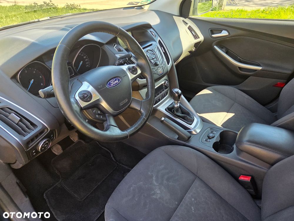 Ford Focus 1.6 TDCi DPF Start-Stopp-System Titanium - 11