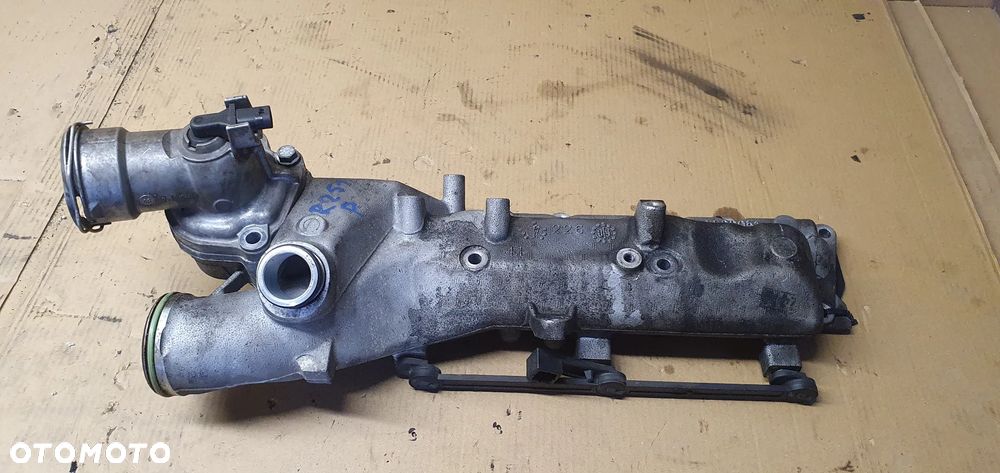 Kolektor ssący prawy Mercedes R-Klasa W251 3.0 CDI - 6