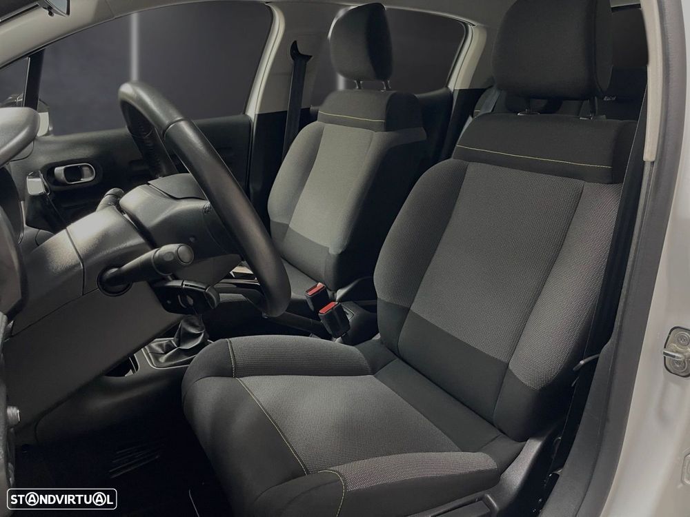 Citroën C3 1.2 PureTech Shine - 15