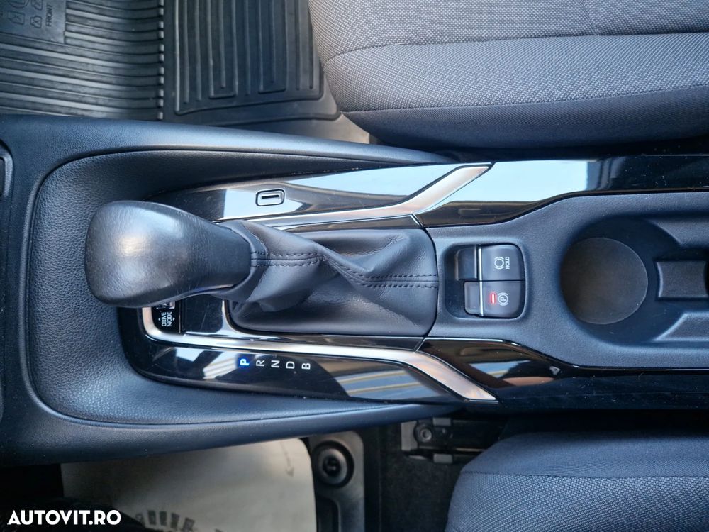 TOYOTA Corolla 2021 — imagine 19