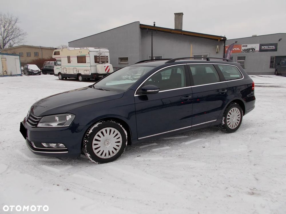 Volkswagen Passat 2.0 TDI DSG BlueMotion Technology Comfortline - 1