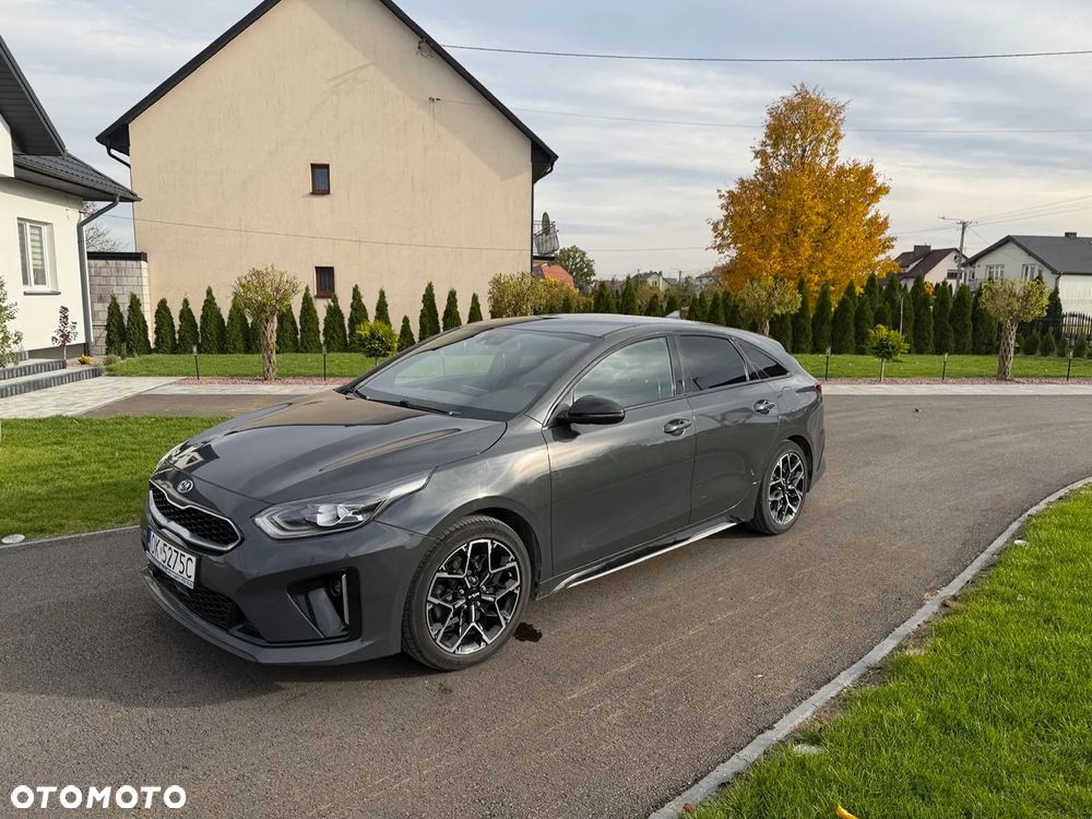 Kia Proceed