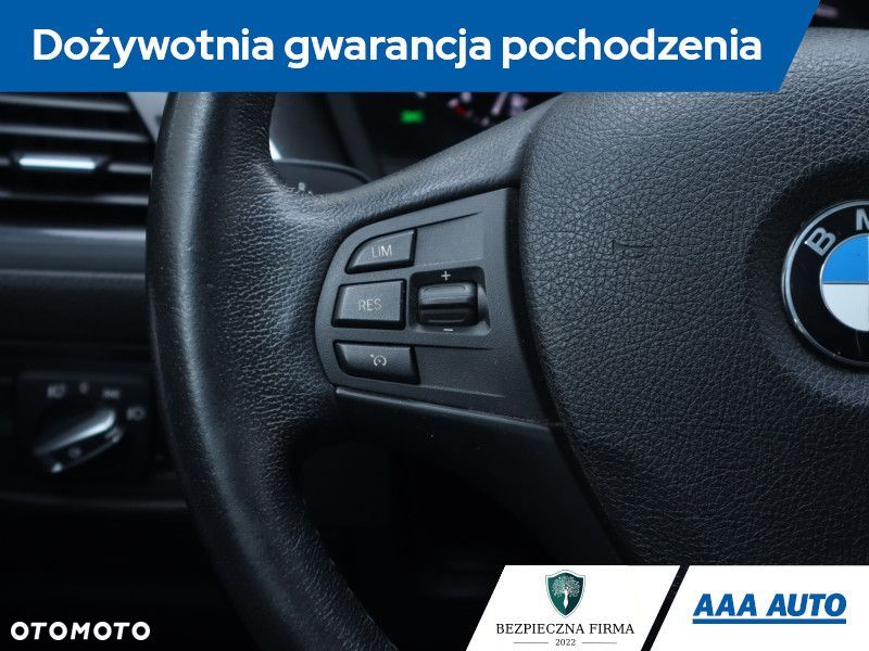 BMW Seria 1 - 23