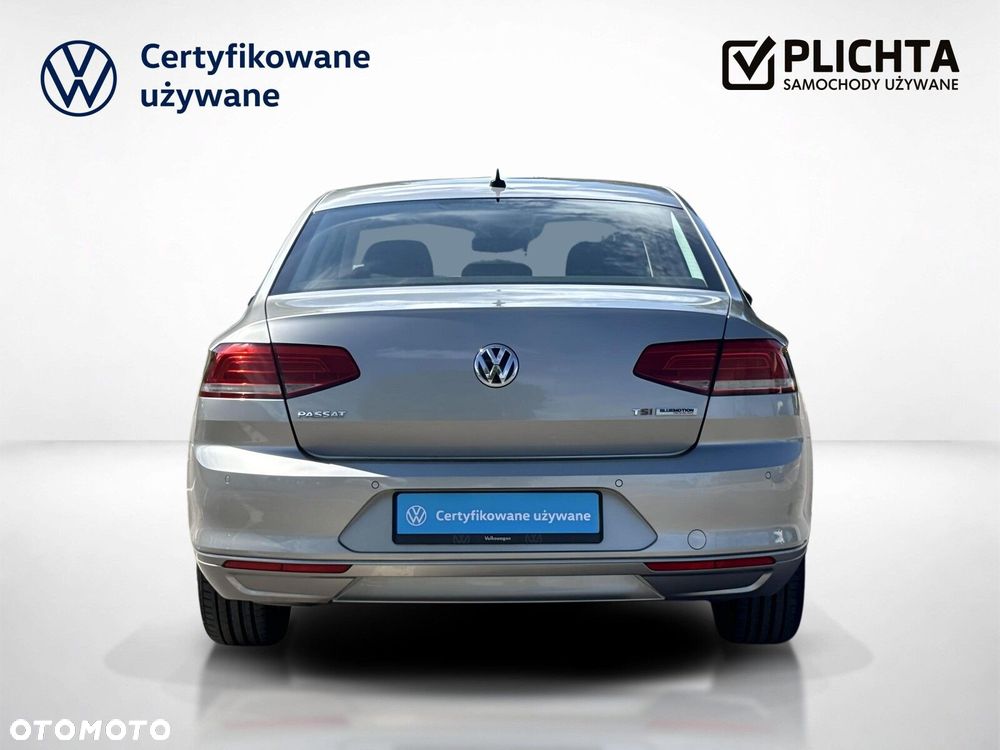 Volkswagen Passat 1.4 TSI BMT ACT Comfortline - 5