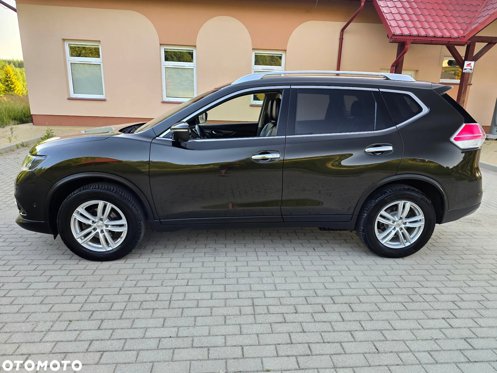 Nissan X-Trail 1.6 DCi Tekna 2WD Xtronic - 10
