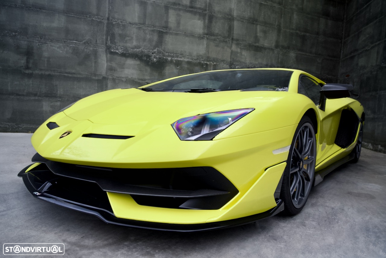 Lamborghini Aventador SVJ - 16