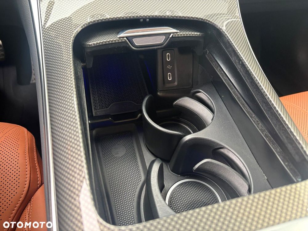 Mercedes-Benz GLC - 18