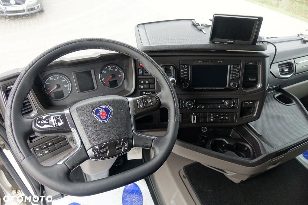 Scania R500 / EURO 6 / STANDARD / AUTOMAT / RETARDER / LODÓWKA  / 2 ZBIORNIKI /  KLIMATYZACJA POSTOJOWA - 23