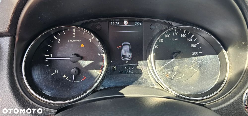 Nissan Qashqai 1.6 DCi Xtronic N-Connecta - 26
