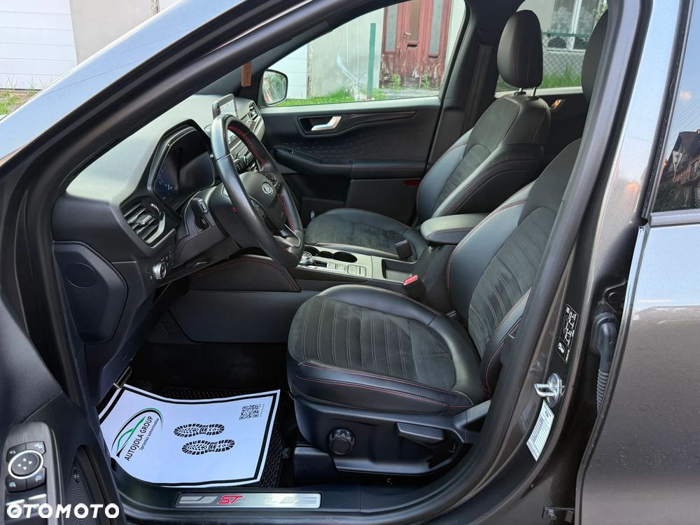 Ford Kuga 2.5 Duratec PHEV ST-LINE X - 9