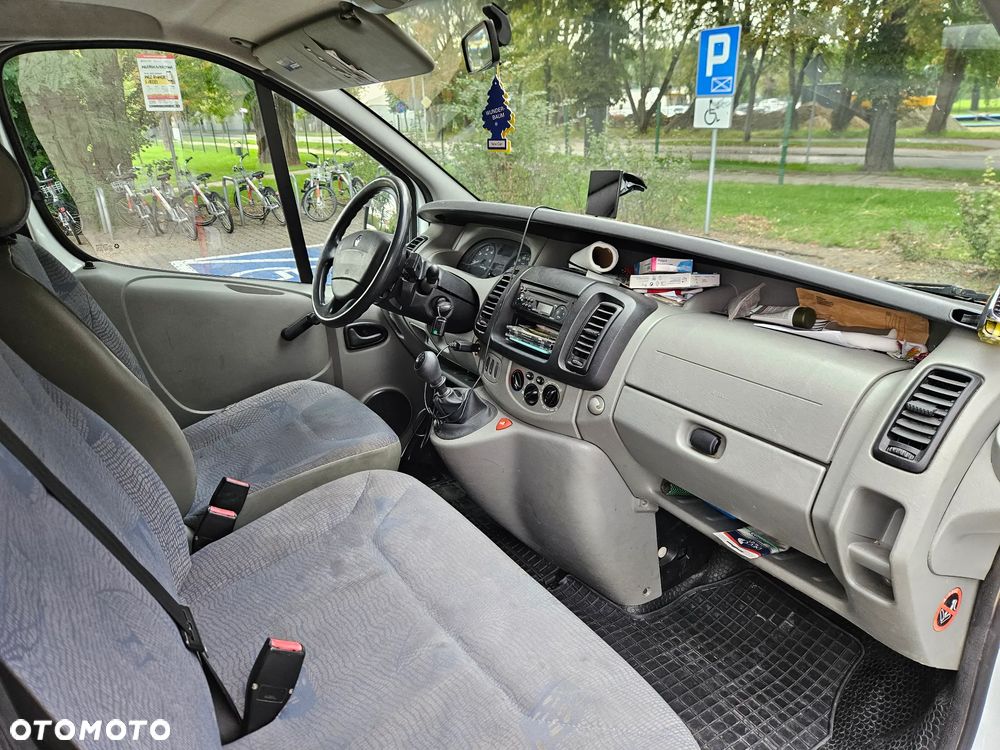 Renault Trafic - 7