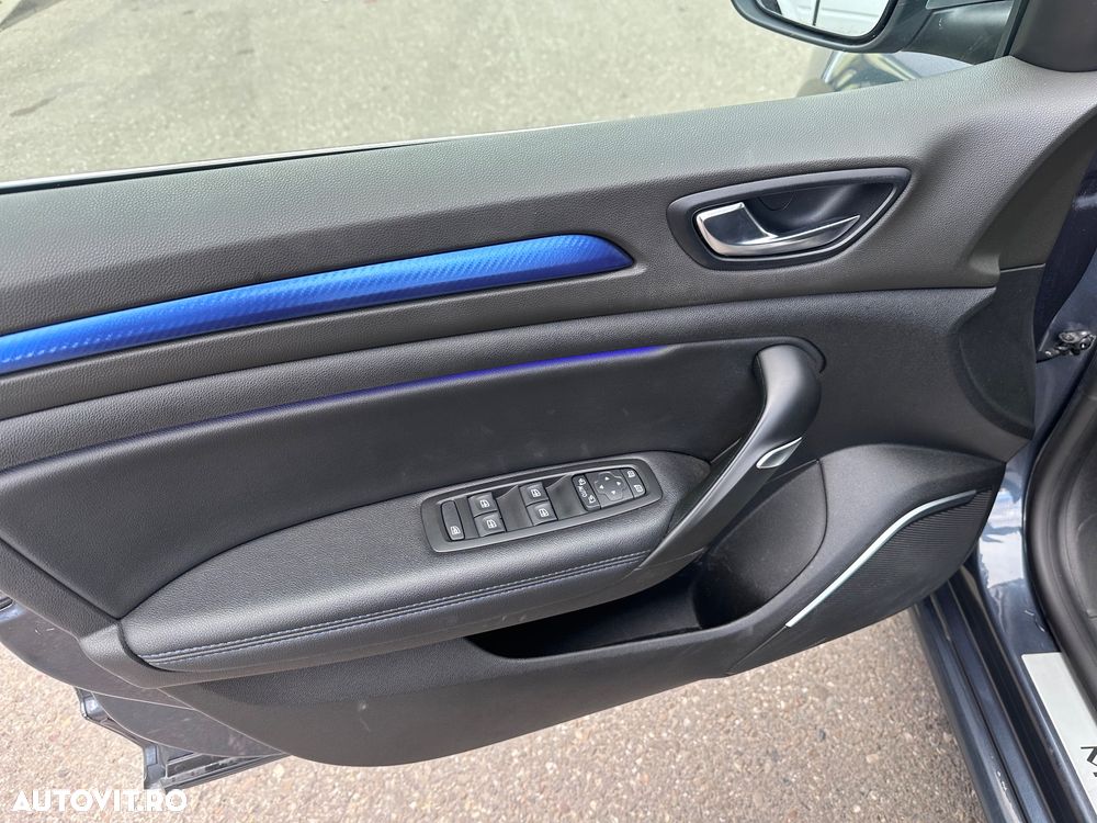 Renault Megane - 12