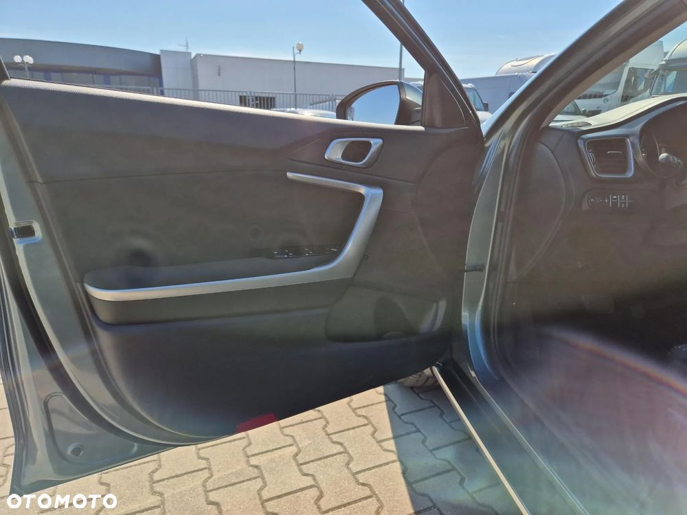 Kia XCeed 1.5 T-GDI M DCT - 10