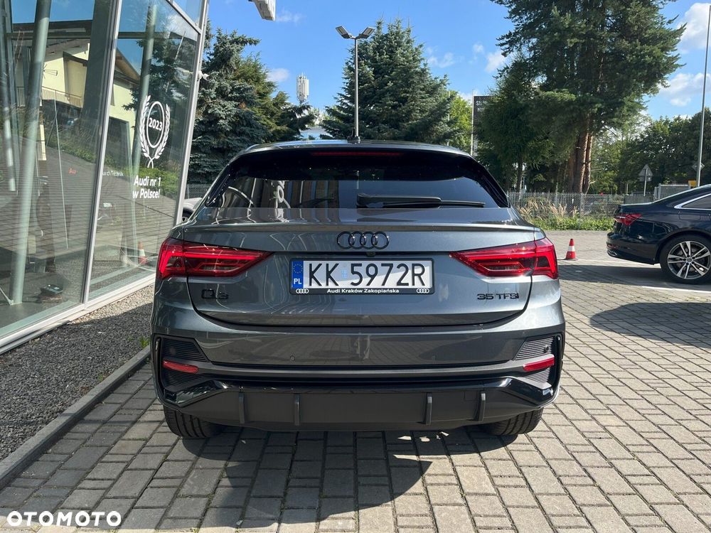 Audi Q3 Sportback - 17