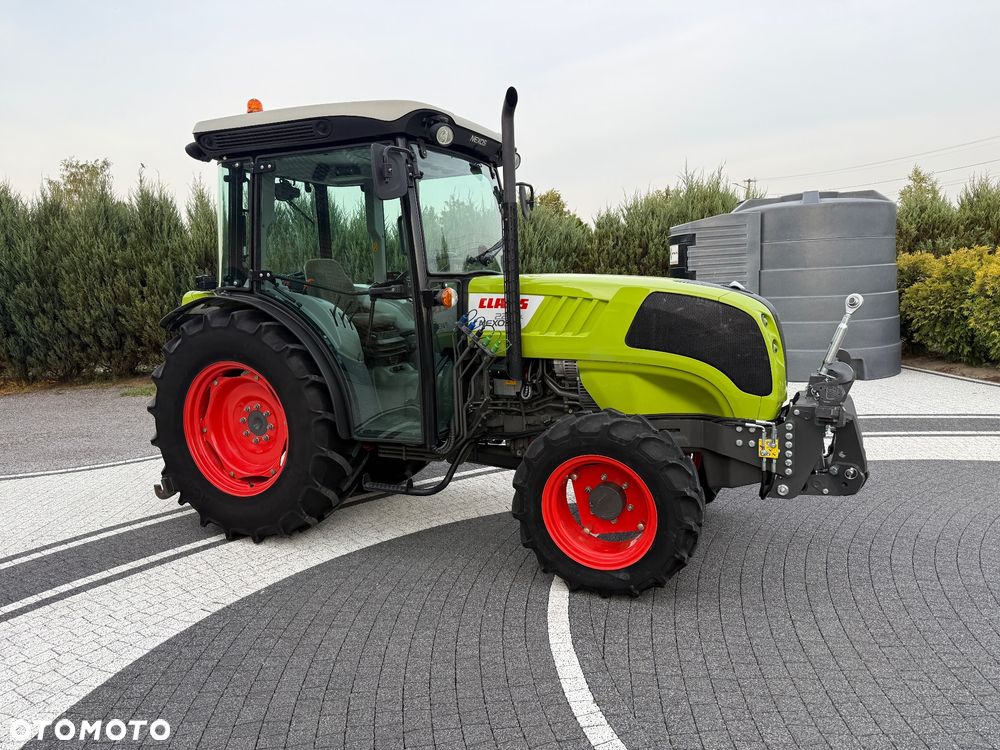 Claas Nexos 220VL - 5