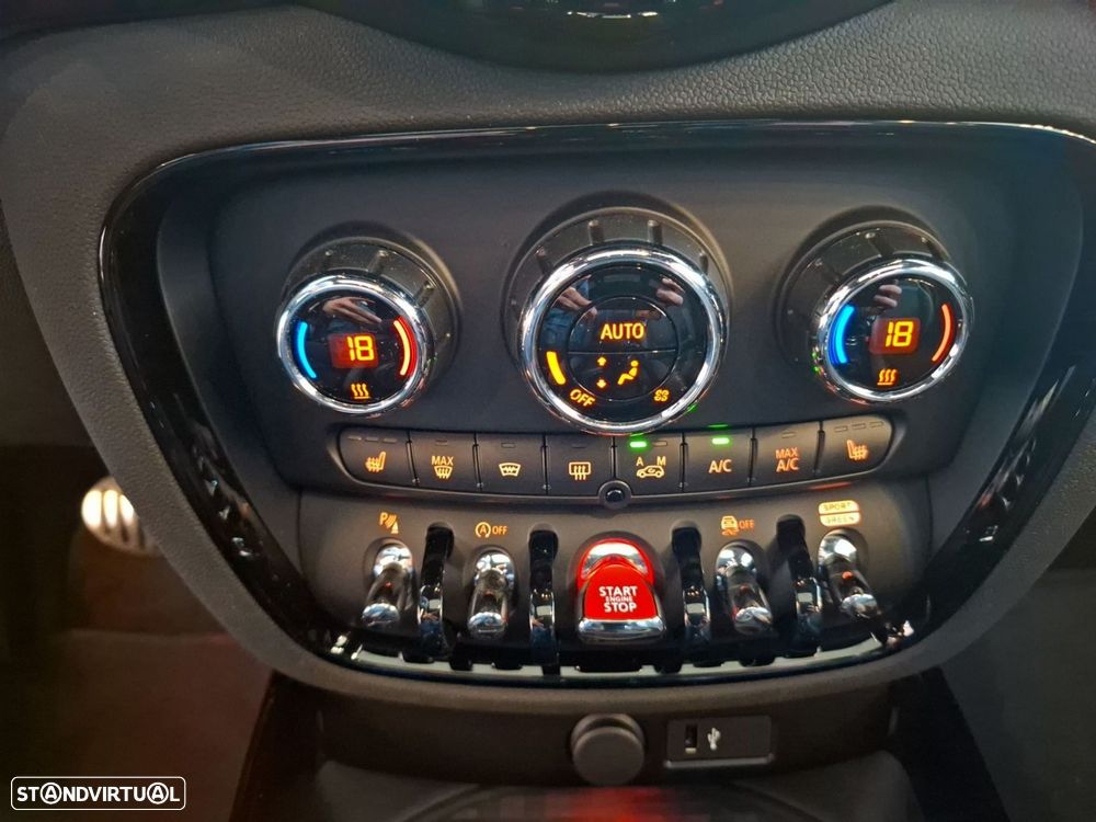 MINI Clubman John Cooper Works Premium P. JCW Plus Auto - 22