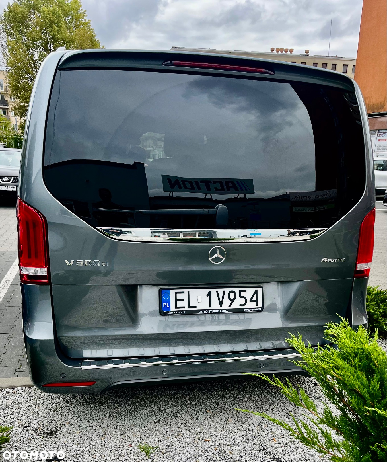 Mercedes-Benz Klasa V 300 d 4-Matic Avantgarde 9G-Tronic (d³ugi) - 17