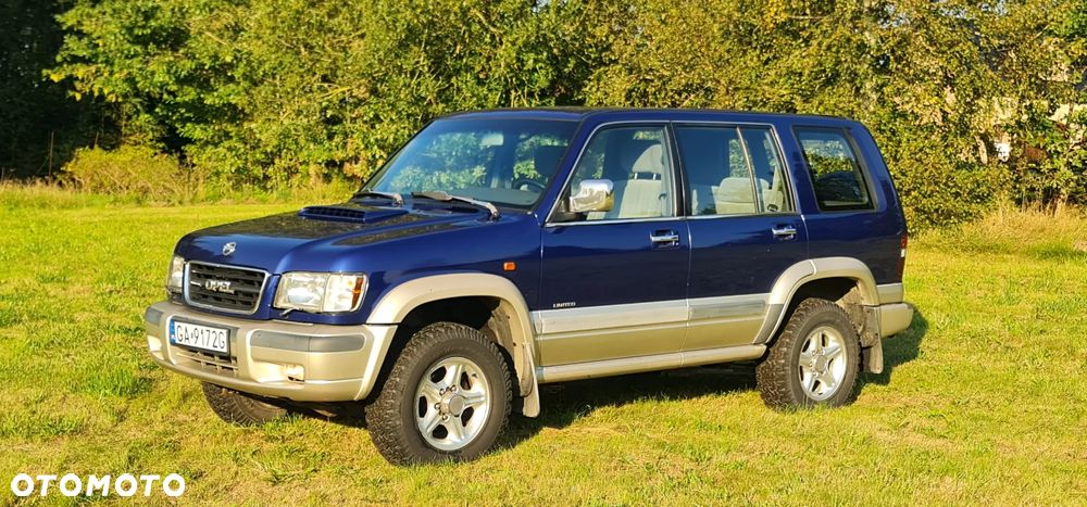 Isuzu Trooper - 2
