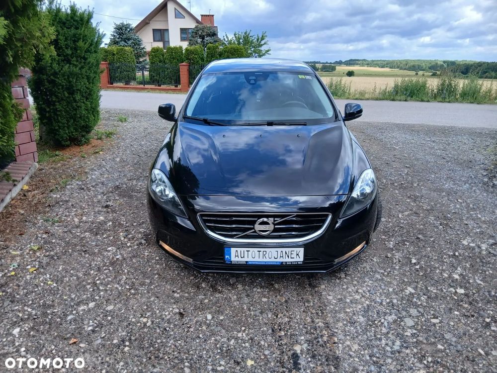 Volvo V40 D2 - 2