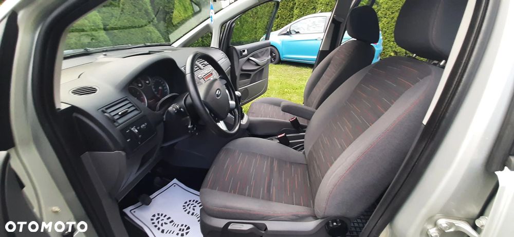 Ford C-MAX - 35