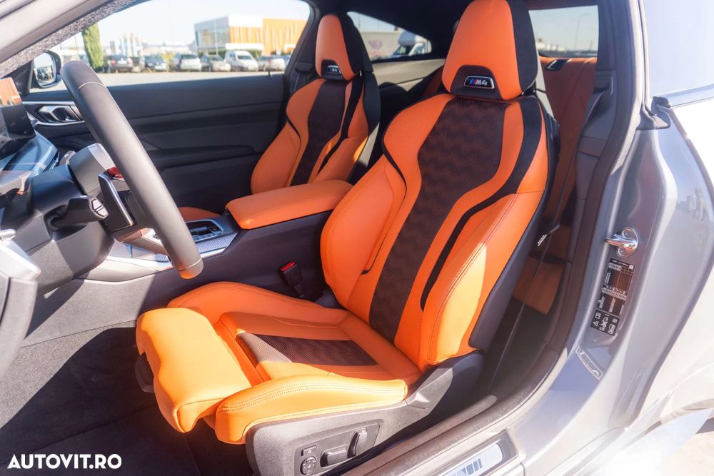 BMW M4 Competition M xDrive AT - 31