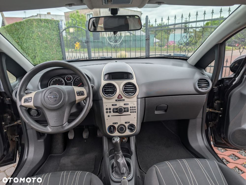Opel Corsa 1.2 16V - 19
