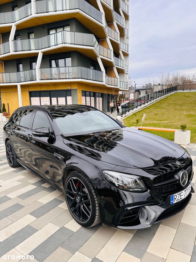 Mercedes-Benz Klasa E AMG 63 S 4-Matic+ - 2