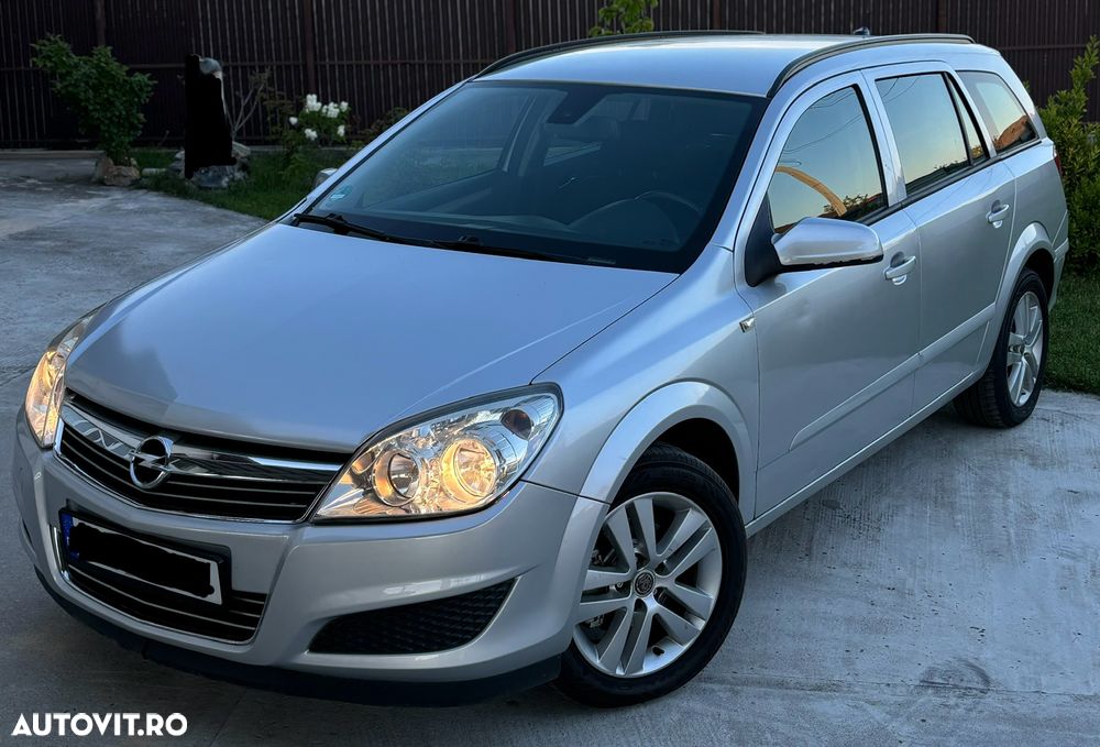 Opel Astra 1.7 CDTI Essentia - 1
