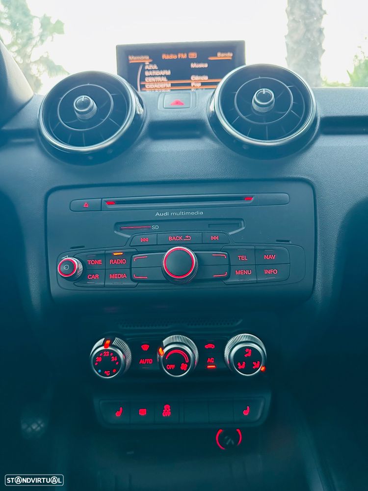Audi A1 1.6 TDI Ambition - 14
