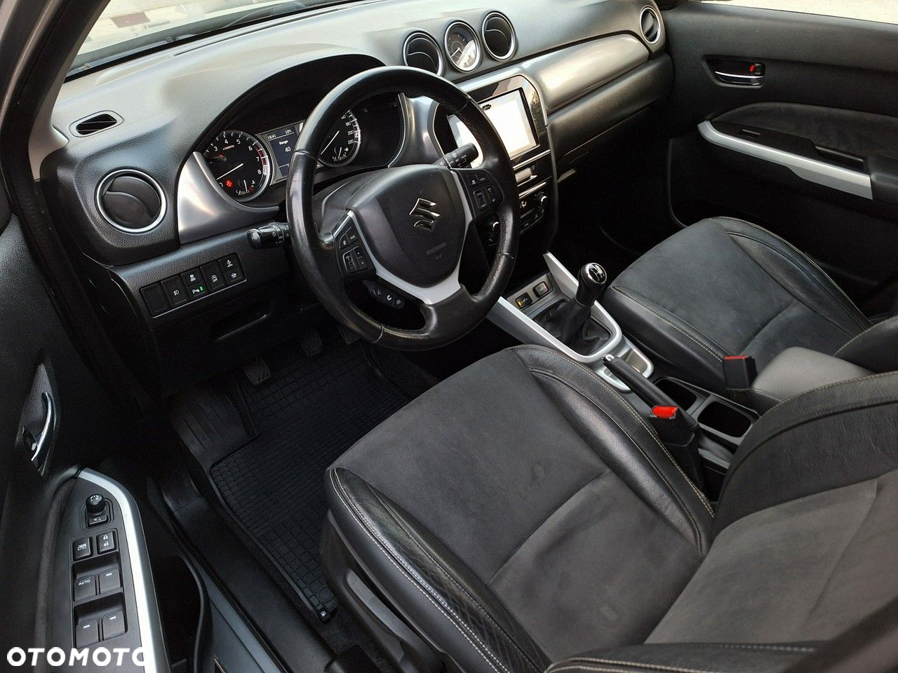 Suzuki Vitara - 22