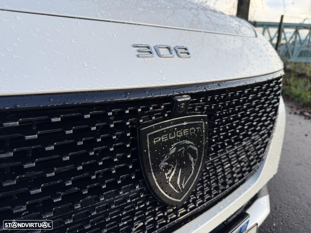 Peugeot 308 SW 1.6 Hybrid GT Pack e-EAT8 - 11