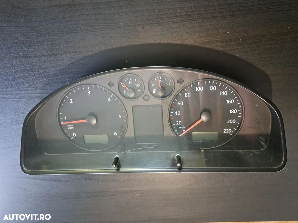 Ceasuri bord Europa Originale Volkswagen Transporter T5 diesel 2003-2009 - 1