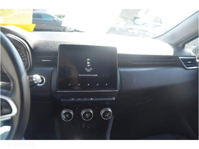 Renault Clio - 13