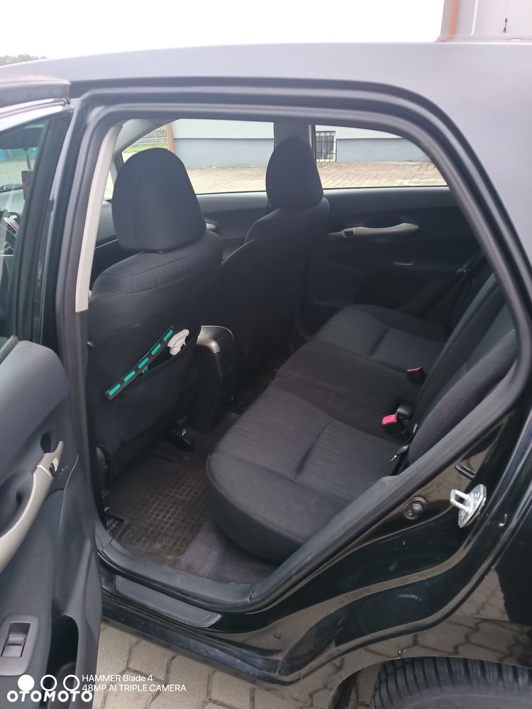 Toyota Auris 1.6 VVT-i Executive - 5