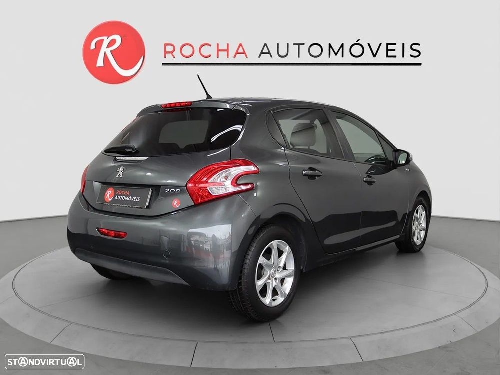 Peugeot 208 1.2 PureTech Style - 7