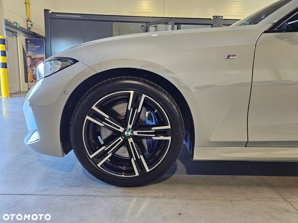 BMW Seria 3 320i M Sport sport - 10