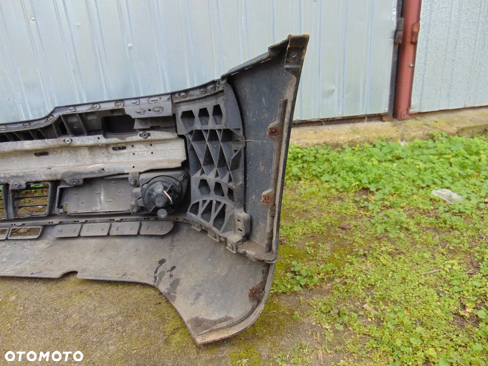 Zderzak przedni LZ5L Audi A4 B5 FL lift 99-01r - 36