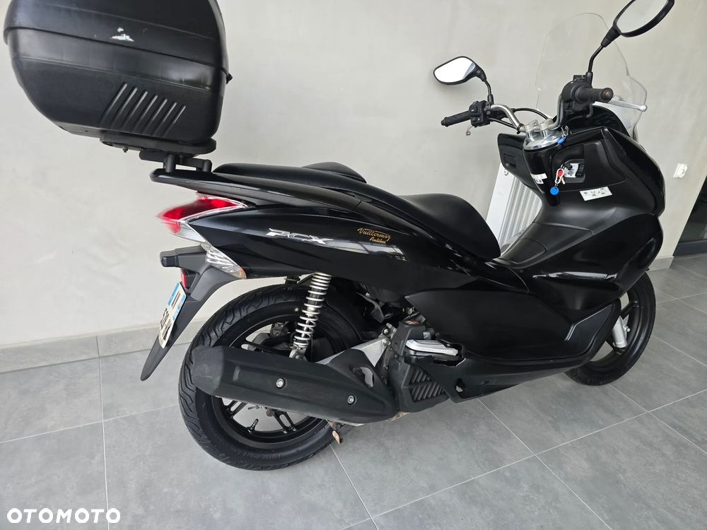 Honda PCX - 32