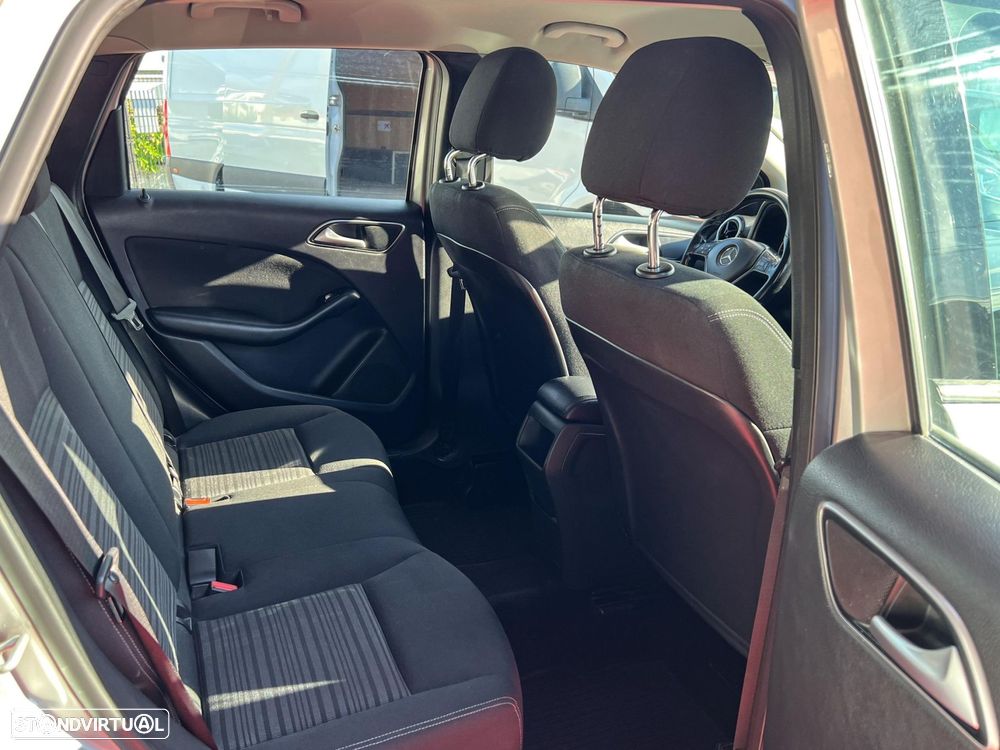 Mercedes-Benz B 180 CDi BlueEfficiency - 13