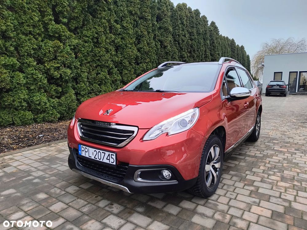 Peugeot 2008 1.2 Pure Tech GPF Allure S&S EAT6 - 11