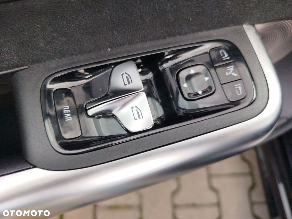 Mercedes-Benz CLA - 14