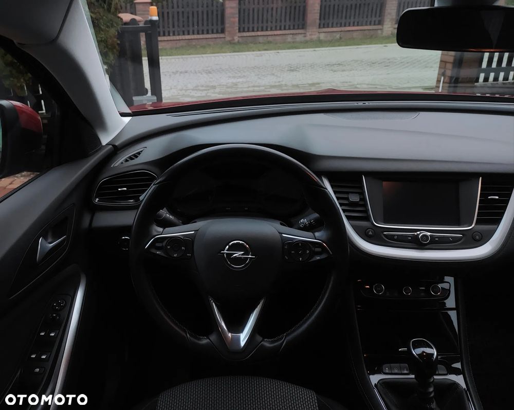 Opel Grandland X 1.2 T Enjoy S&S - 16