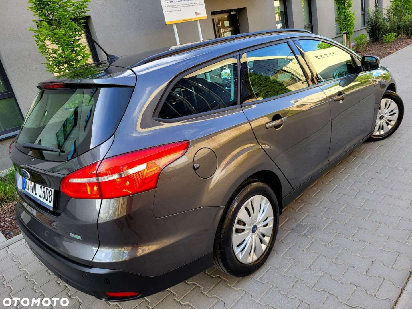 Ford Focus - 22