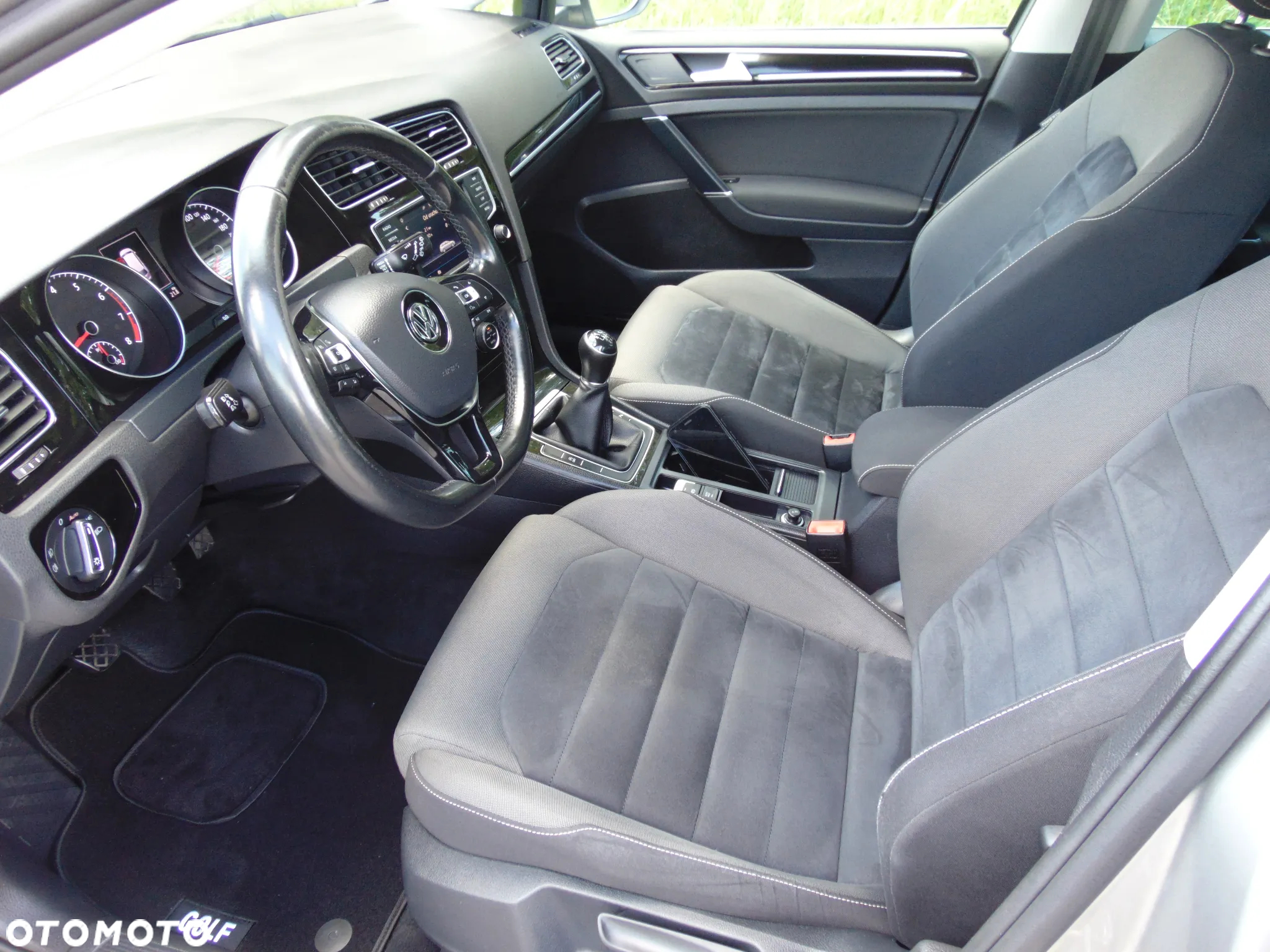 Volkswagen Golf VII 1.4 TSI BMT Highline - 6