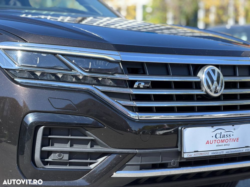 Volkswagen Touareg V6 TDI 4MOTION R-Line - 4