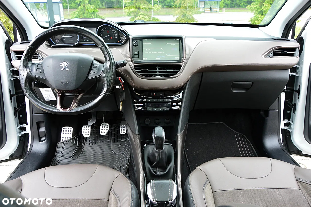 Peugeot 2008 120 VTI Allure - 22