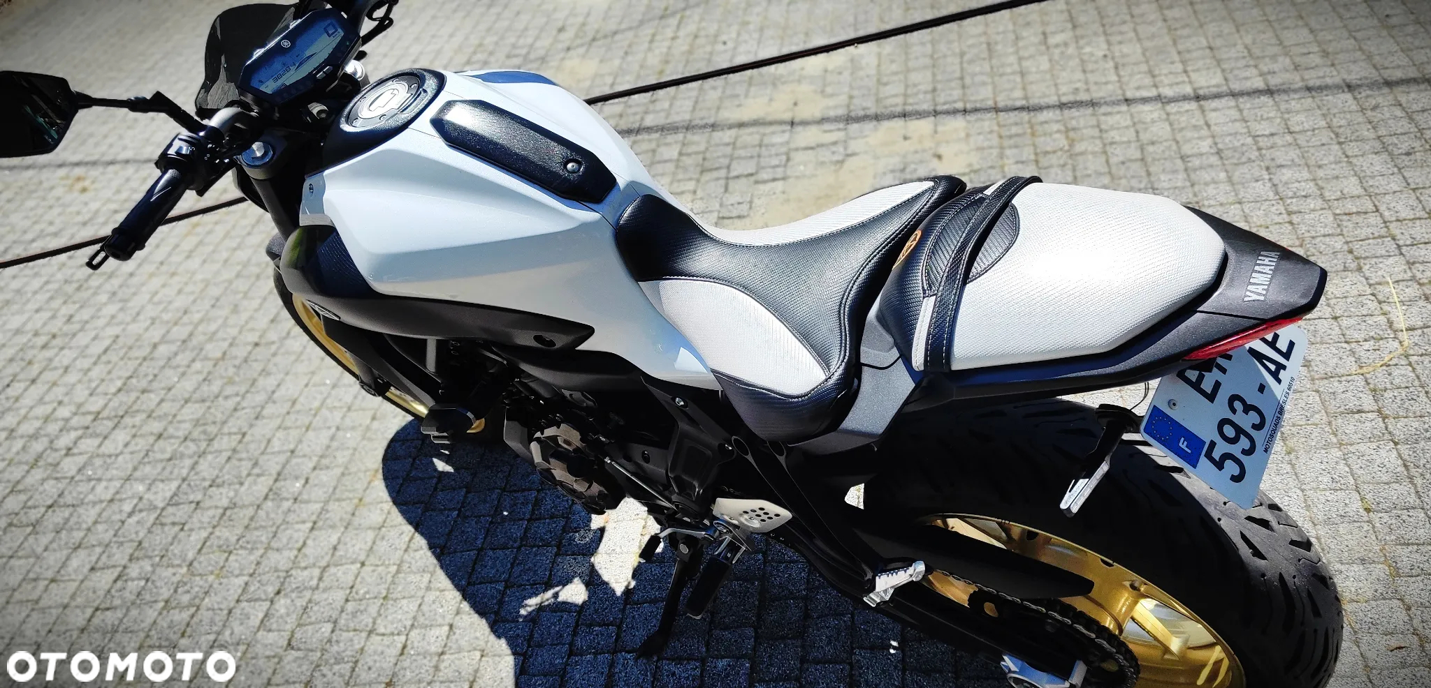 Yamaha MT - 5