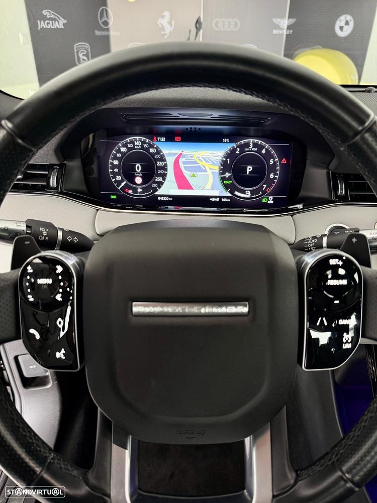 Land Rover Range Rover Evoque 1.5 P300e AWD R-Dynamic SE Auto - 24