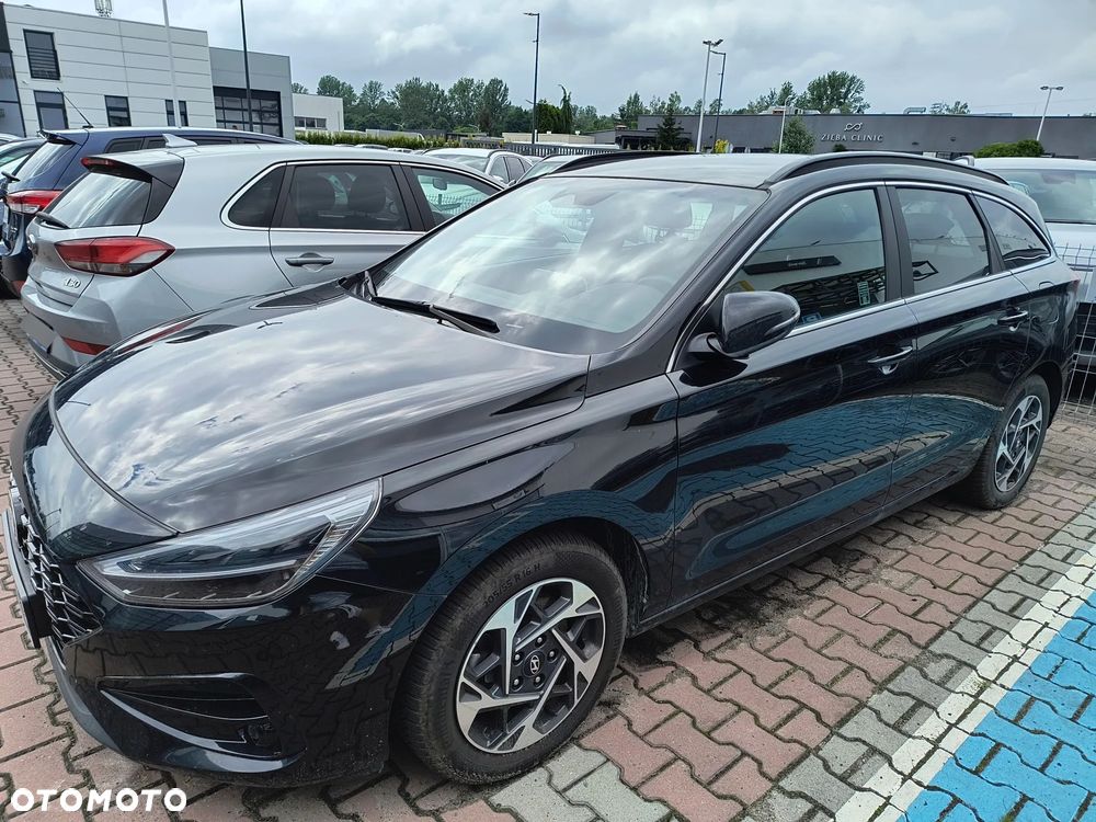 Hyundai i30 1.5 T-GDI 48V Smart - 2